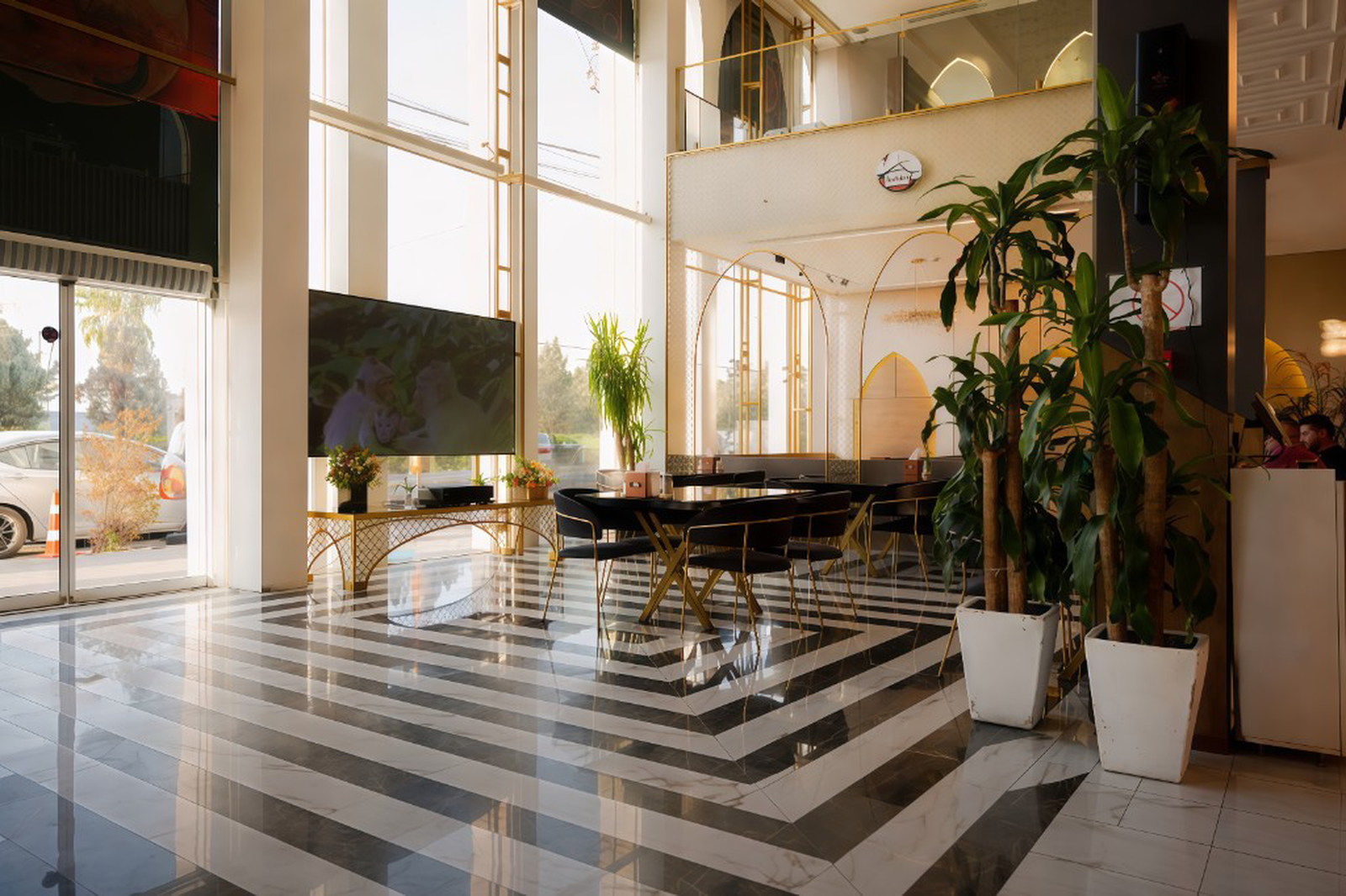 Lighting layering techniques in interiors
