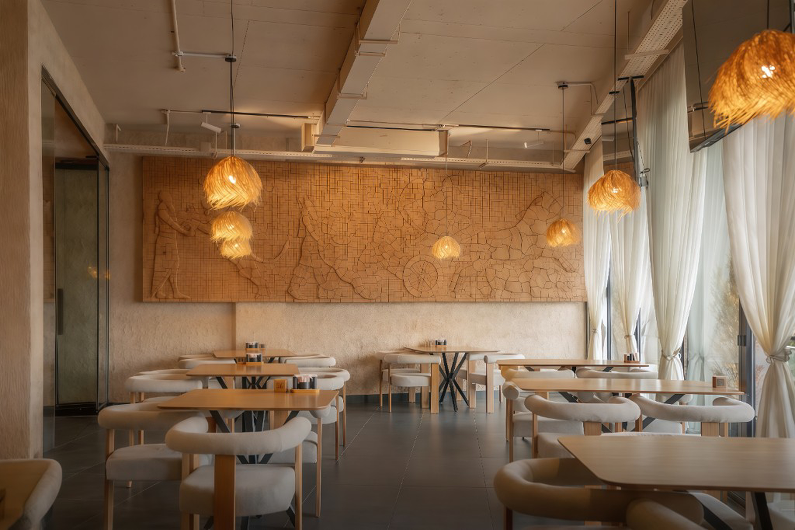 Visual comfort in dense workspaces